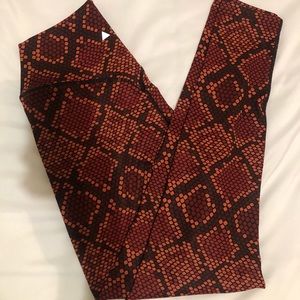 NWOT Balance Athletica Ascend leggings